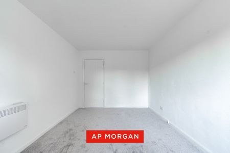 1 bed apartment to rent in Middleton Hall Road, Birmingham, B30 - Photo 3