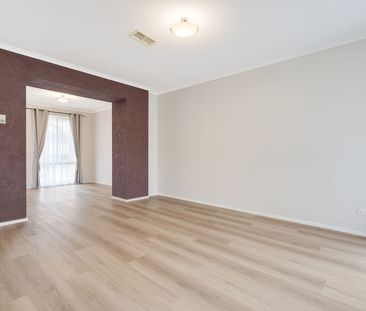 Renovated Family Home - Photo 2