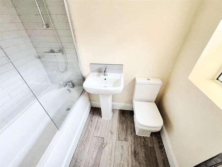 Sapphire Street, Old Swan, Liverpool, L13 - Photo 5