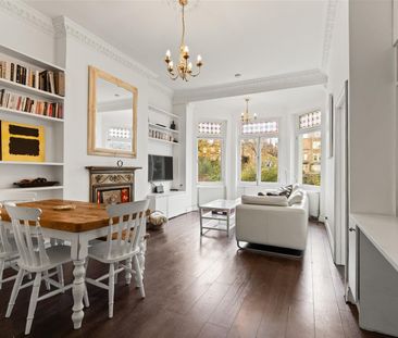 Greencroft Gardens, South Hampstead, London - Photo 2