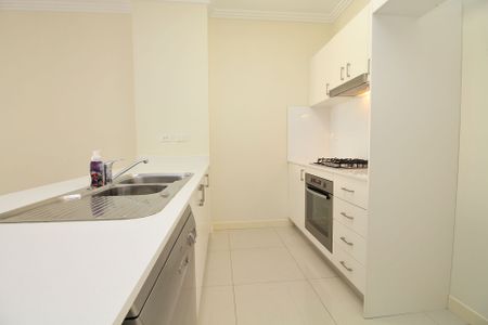 42/24-28 Mons Road, Westmead. - Photo 4