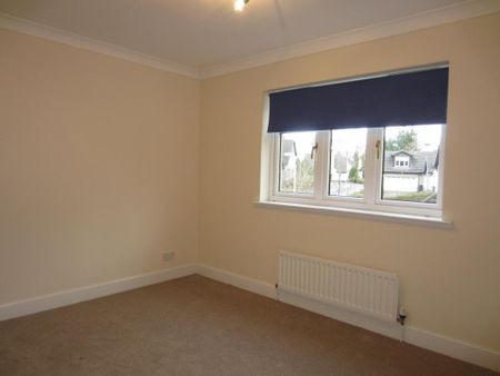 5 bedroom detached house to rent - Photo 5