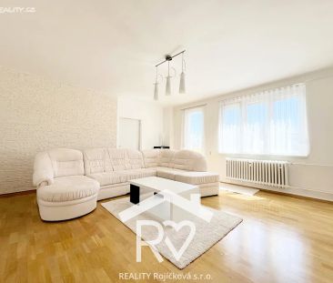 Pronájem bytu 4+1 111 m² - Photo 2