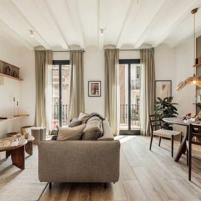 Carrer del Roser, Barcelona, Catalonia 08004 - Photo 1