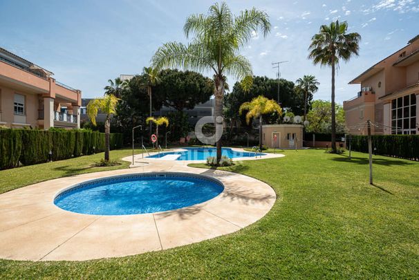 Bajo en alquiler en Marbella Este – Málaga | Gilmar Consulting - Photo 1