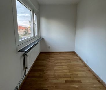 Baldersplan, Sandviken - Photo 1