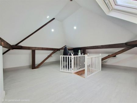 4 bedroom detached house to rent - Photo 2