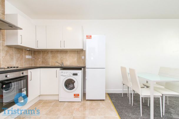 1 bed Apartment for Rent - Photo 1
