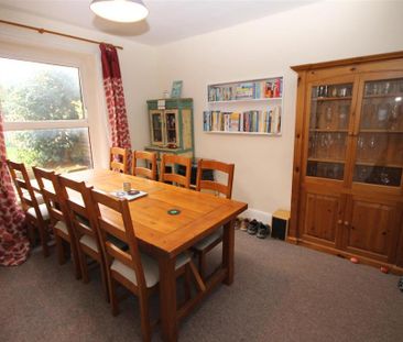 3 bedroom semi-detached house to rent - Photo 6