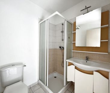 Location Appartement 1 pièce 22m² RODEZ 12000 - Photo 2