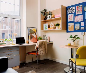 Large Studio - Photo 3