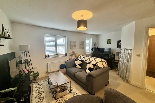 Ryall Court - Photo 1