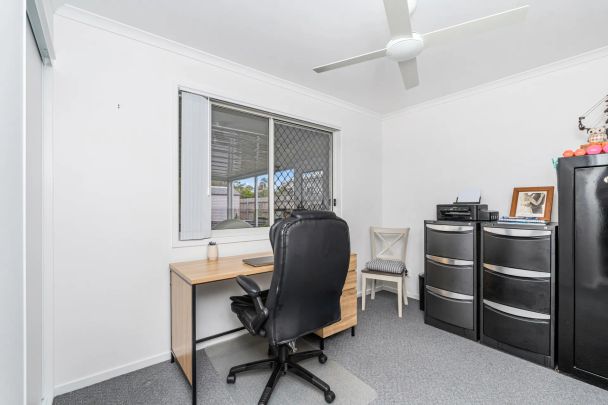 Modern Comfort & Easy Living - Photo 1