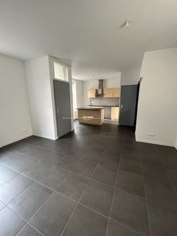 Location Maison 5 pièces 95m² GRAVELINES 59820 - Photo 2