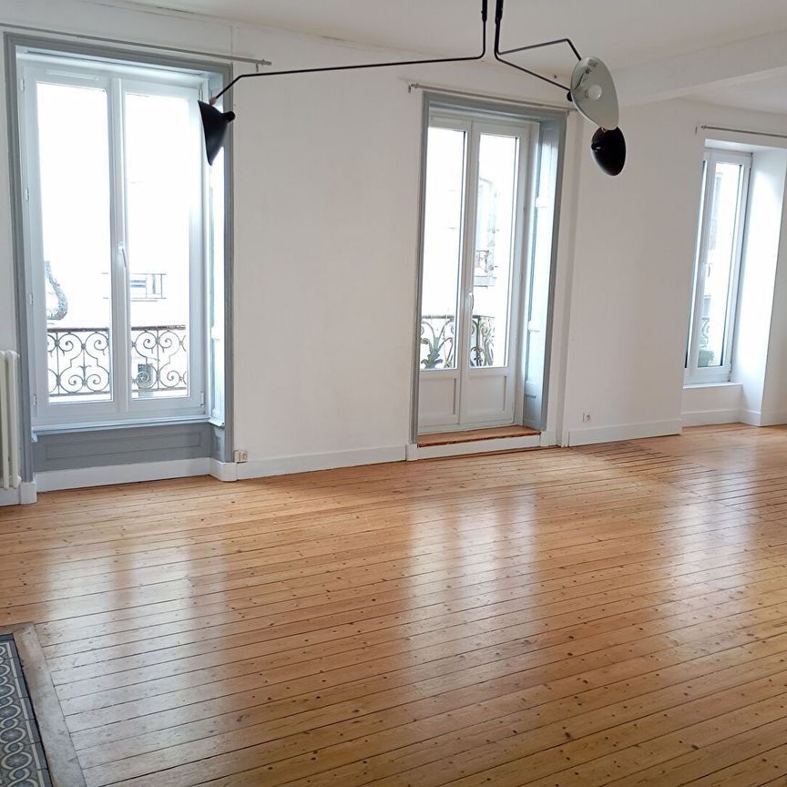 Location Appartement 4 pièces 101m² - Photo 1