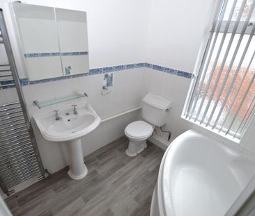 3 bedroom end of terrace house to rent - Photo 6