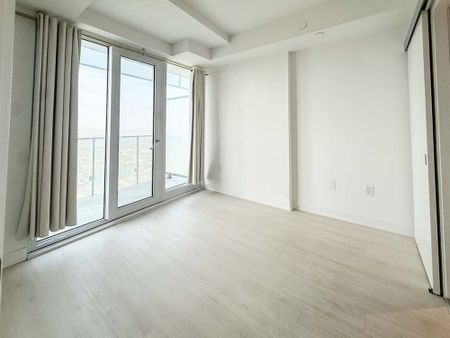 For Lease - 3900 Confederation Parkway Unit# 3706, Mississauga, Ontario - Photo 3