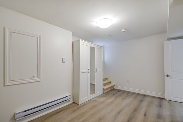 For Lease - 277 Mississaga Street Unit# LOWER, Oakville, Ontario - Photo 1