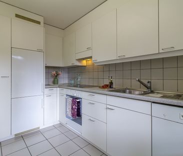 Charming apartment with sunny balcony - Photo 6