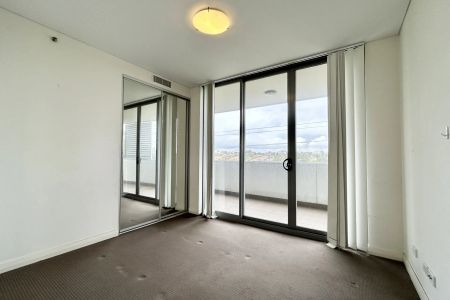 3406/15 Charles Street, - Photo 4