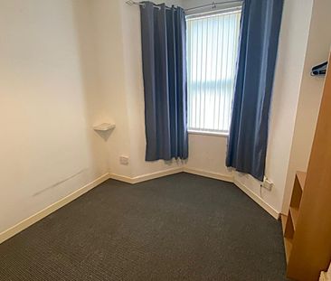 £925 PCM, Furnished One Bedroom Ground Floor Flat with Large Privat... - Photo 3