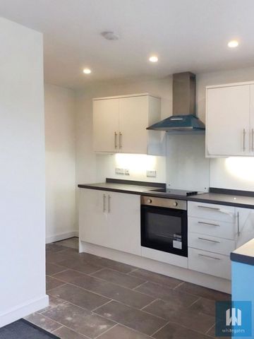 Clare Hill View, Huddersfield, HD1 - Photo 5