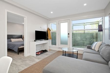 For Lease - 7039 Notre Dame Street Unit# B, Orleans - Convent Glen and Area, Ontario - Photo 5