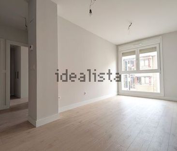 Alquiler de piso en Calle Ibaigane - Photo 2