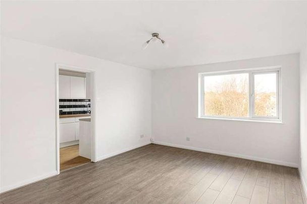 Sylvan Road, London, SE19 - Photo 1