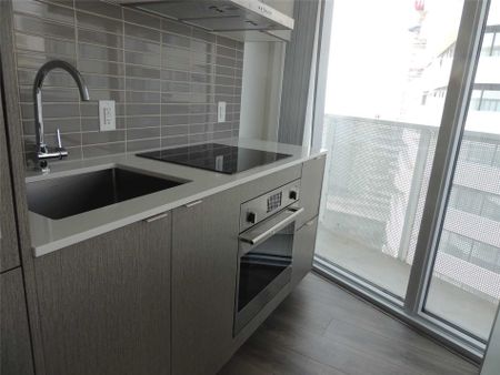 For Lease - 88 Harbour Street Unit# 5402, Toronto, Ontario - Photo 4