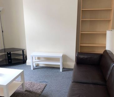 4 bedroom terraced house to rent - Photo 6