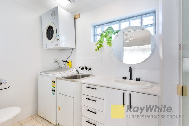 93/106-108 Marine Parade, Southport QLD 4215 - Apartment For Rent - $600 | Domain - Photo 1