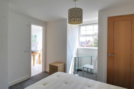 1 bedroom apartment to rent - Photo 3