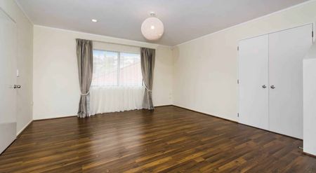 Family Home in Dual Westlake Zone - Photo 3