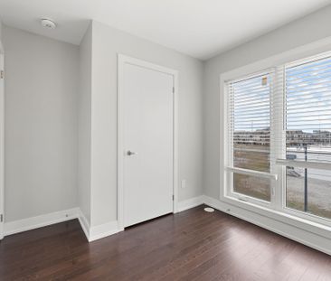 For Lease - 1393 Clarriage Court, Milton, Ontario - Photo 3