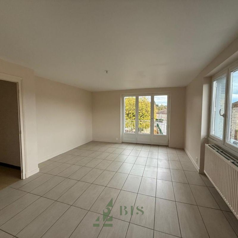 Location Appartement 4 pièces 91m² COURS 69470 - Photo 1