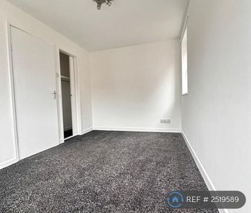 1 bedroom semi-detached house to rent - Photo 6