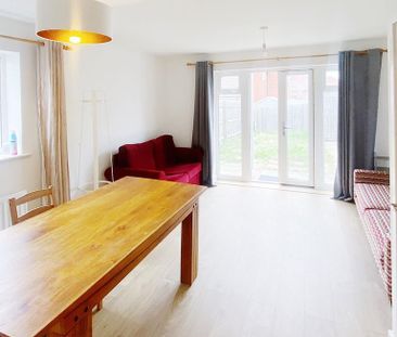 4 bedroom house to rent - Photo 1