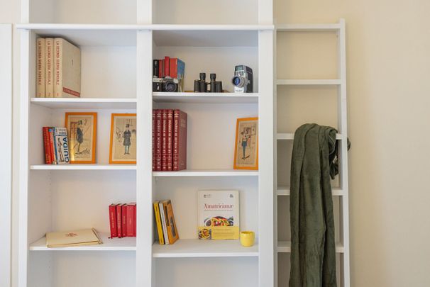 The Vintage Nook - Photo 1