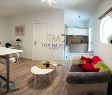 Διαμέρισμα για ενοικίαση - Βουλιαγμένη, - Φωτογραφία 1
