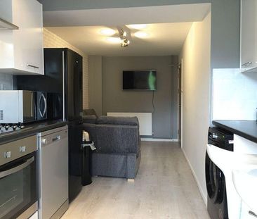 1 bedroom in a house share to rent - Photo 6