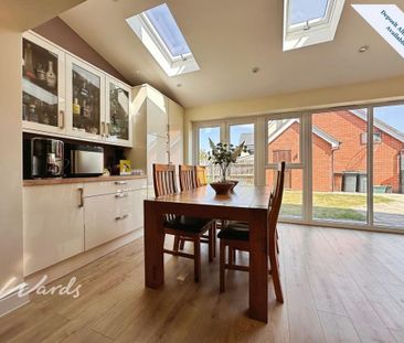 4 bedroom detached house to rent - Photo 1