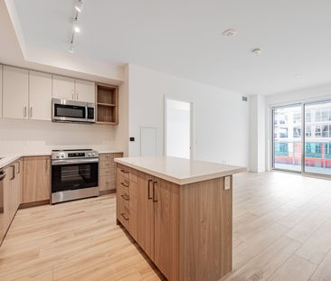 For Lease - 333 Sunseeker Avenue Unit# 426, Innisfil, Ontario - Photo 6