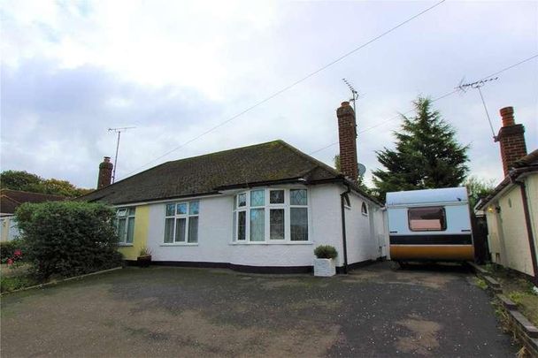 Sherwood Crescent, Benfleet, Essex, SS7 - Photo 1