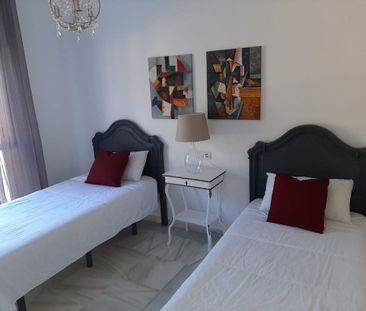 Luxury penthouse for rent in Nueva Andalucia, Spain - Photo 5