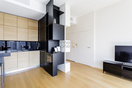 Cosmpolitan I High floor (10th) I Premium I AC - Photo 2