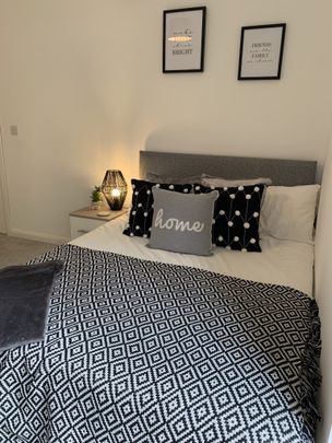 BEDROOM 5 – SMALL DOUBLE - Photo 1