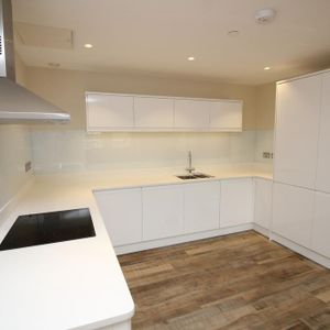 1 bedroom flat to rent - Photo 2