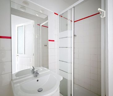 Appartement à louer - REIMS- HYPER CENTRE - Photo 3