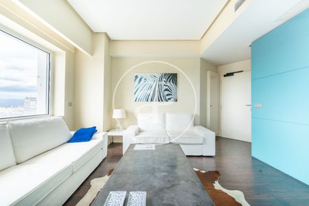 Apartment for rent in Plaza de España - Photo 4